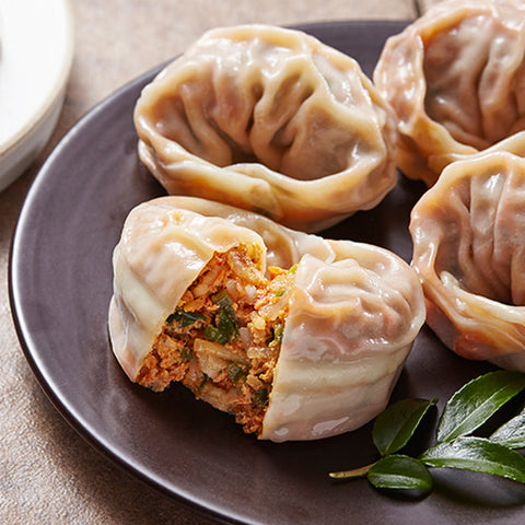 Hanmandu's Premium King-Sized Kimchi Dumplings, 1kg