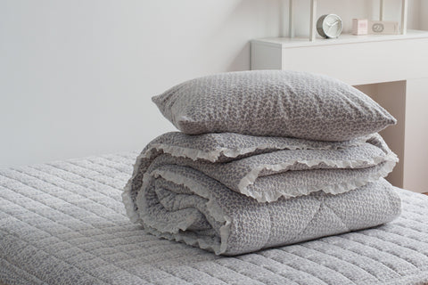 [선주문 상품] 밍크 느낌의 극세사 흡수력과 보온성이 좋은 잔꽃 5mm 극세사 (그레이, 핑크)주문마감 3월29일